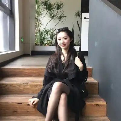 叶玲